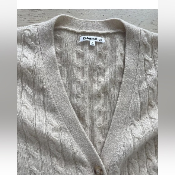 Reformation Beige Giusta Oversized Cashmere Cable Knit Cardigan S - Picture 9 of 12